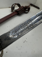 Charger l'image dans la galerie, Original WW2 British Army Royal Artillery Officers Sword - George VI