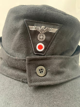 Charger l'image dans la galerie, Great quality reproduction WW2 German army wehrmacht panzer M43 cap - The Militaria Shop