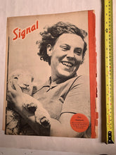 Charger l'image dans la galerie, Original French Language WW2 German Signal Magazine - April 1942 - The Militaria Shop