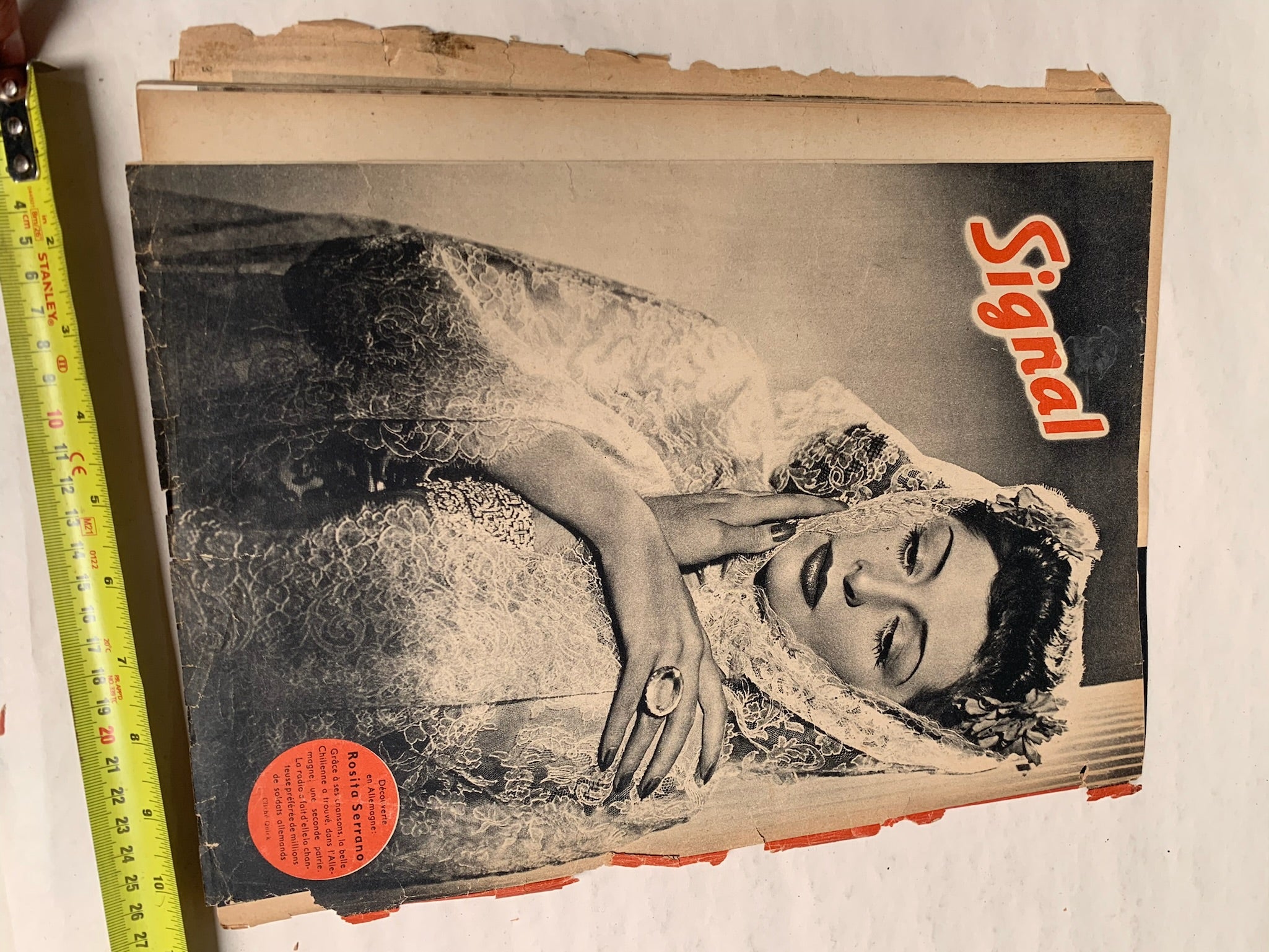 Original French Language WW2 German Signal Magazine - February 1942 - The Militaria Shop