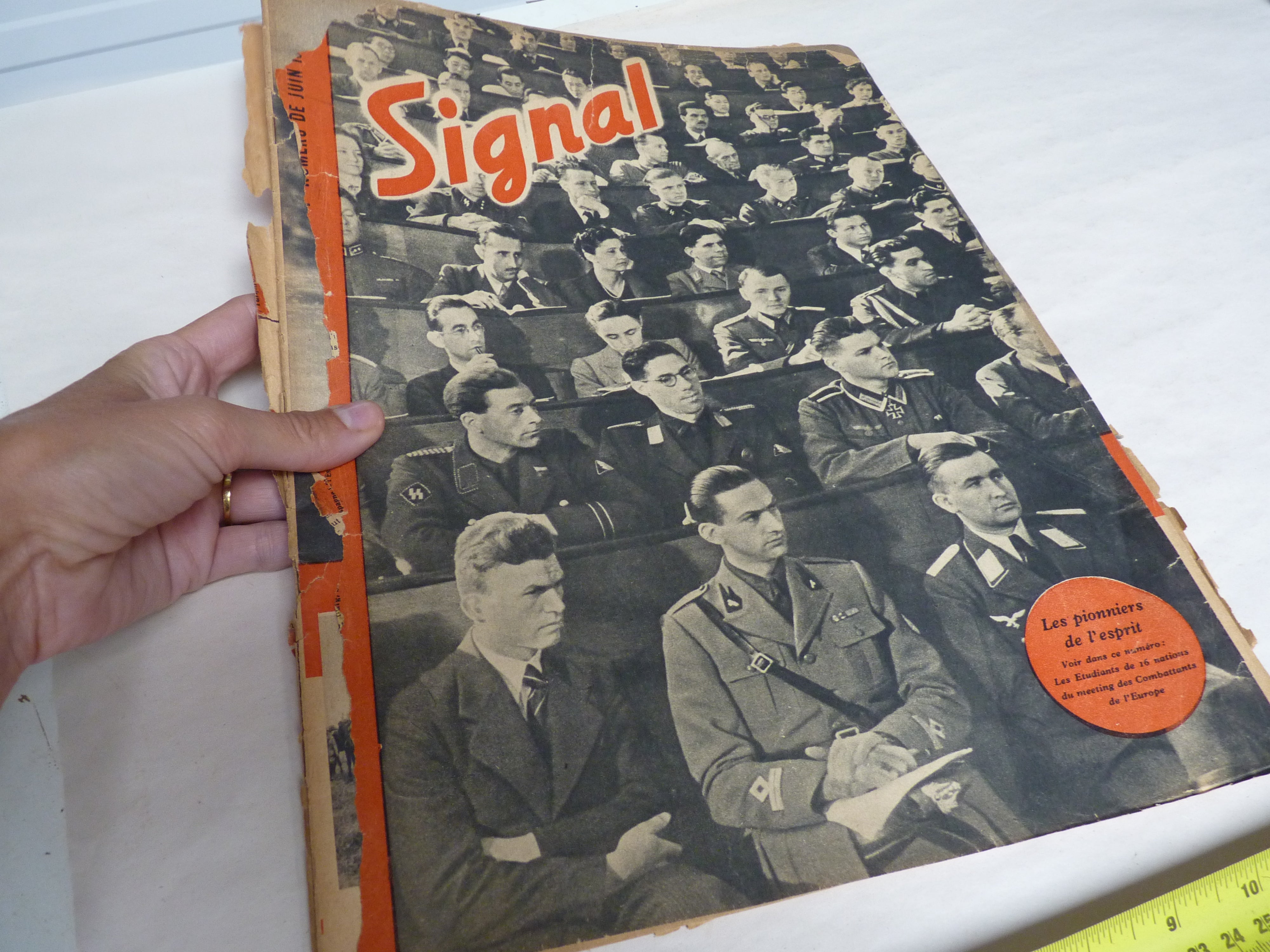 Original French Language WW2 German Signal Magazine - June - The Militaria Shop