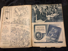 Load image into Gallery viewer, Signaal Magazine Original WW2 German - 1st May 1942 - #82 - The Militaria Shop