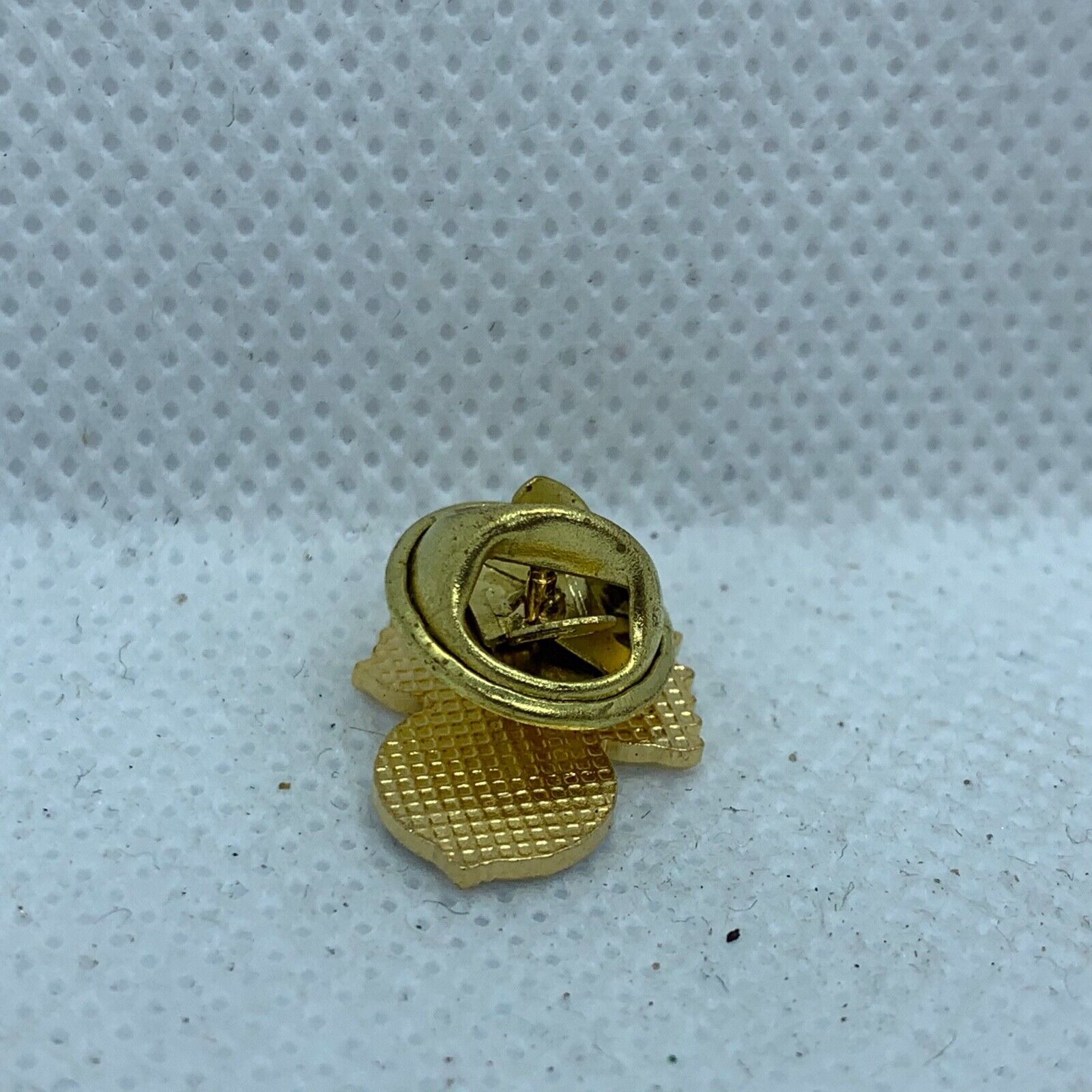Royal Fusiliers - NEW British Army Military Cap/Tie/Lapel Pin Badge #132 - The Militaria Shop