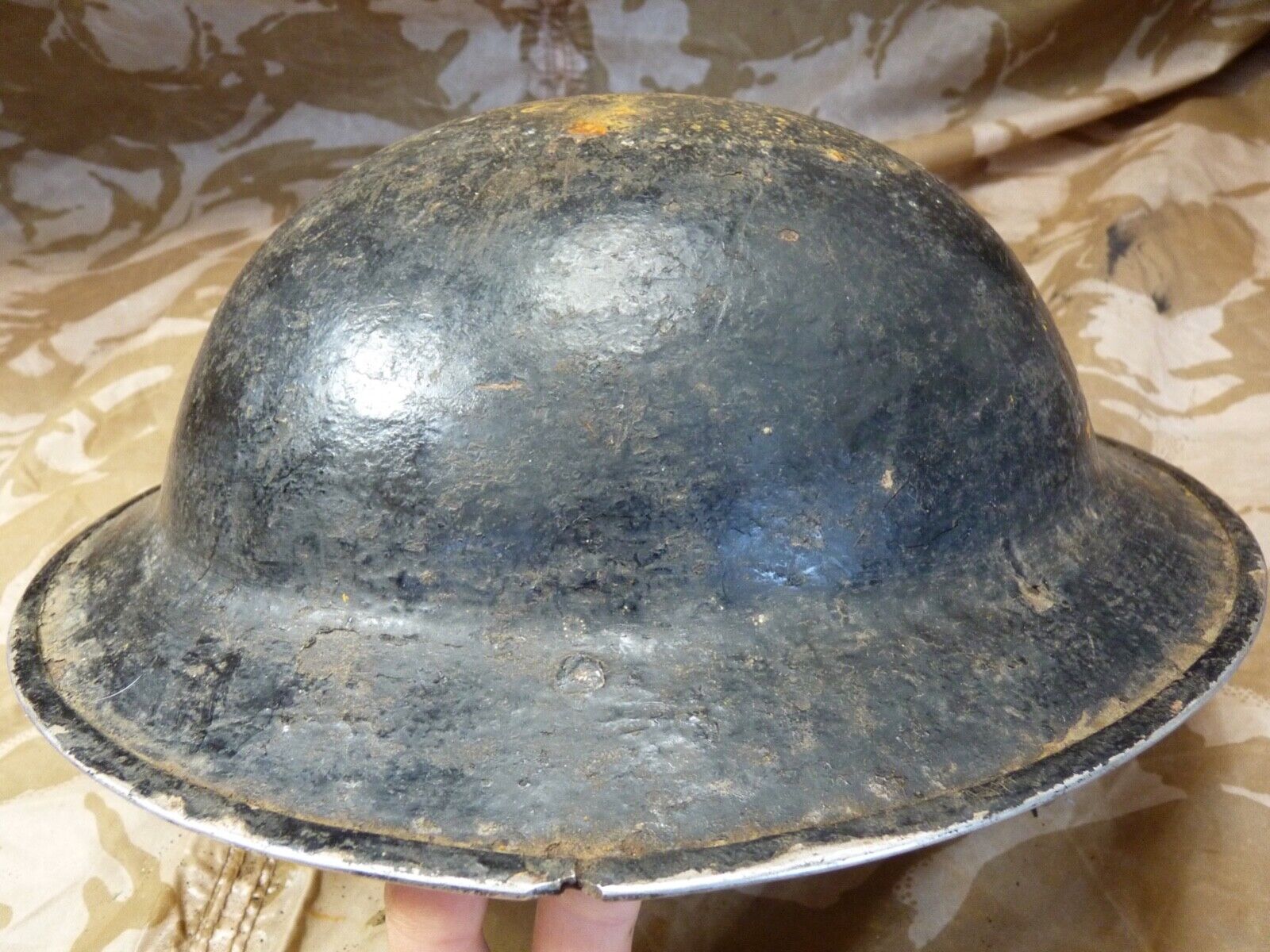Original WW2 British Style South African Mk2 Army Combat Helmet - The Militaria Shop