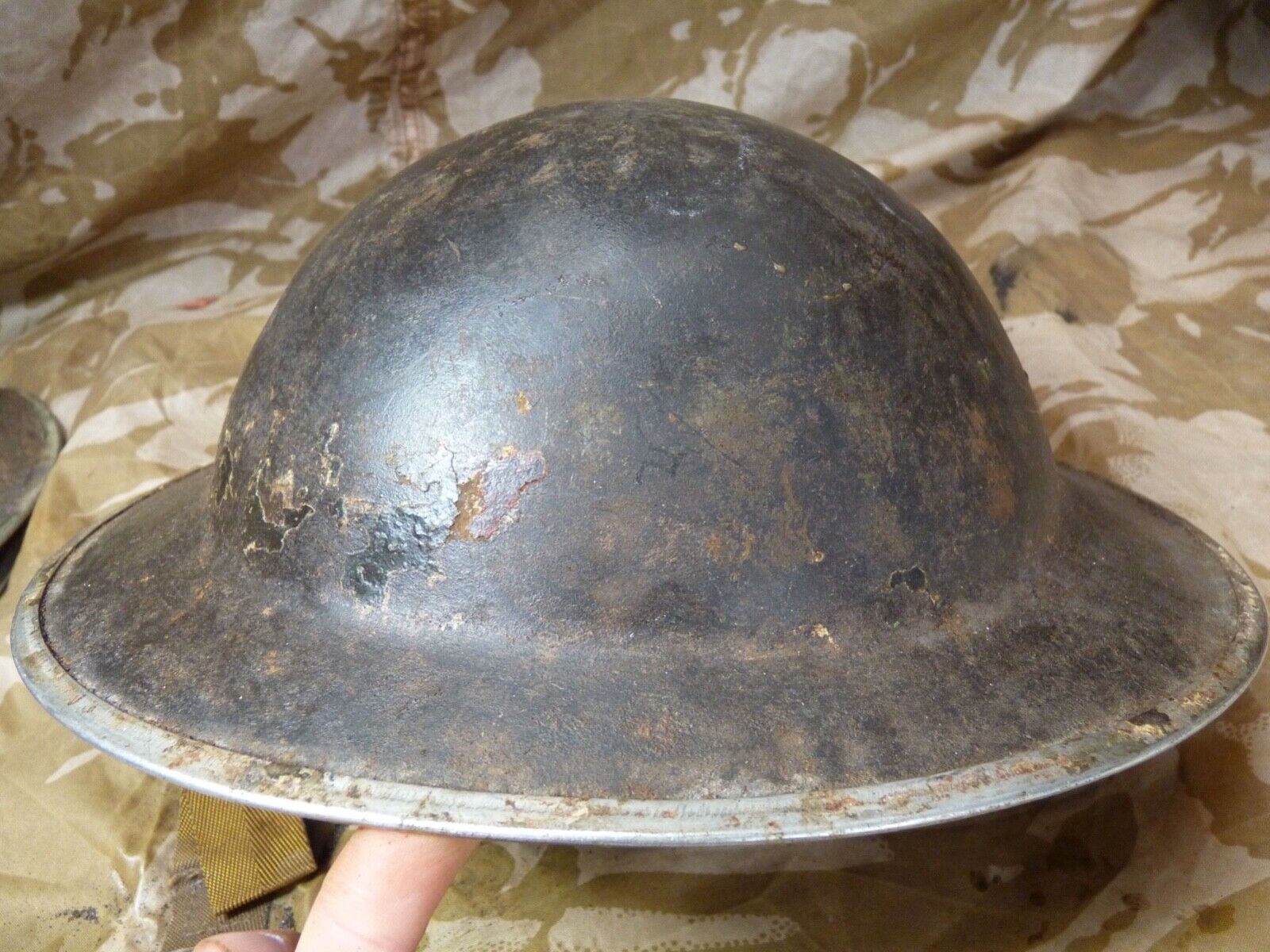 Original WW2 British Style South African Mk2 Army Combat Helmet - The Militaria Shop