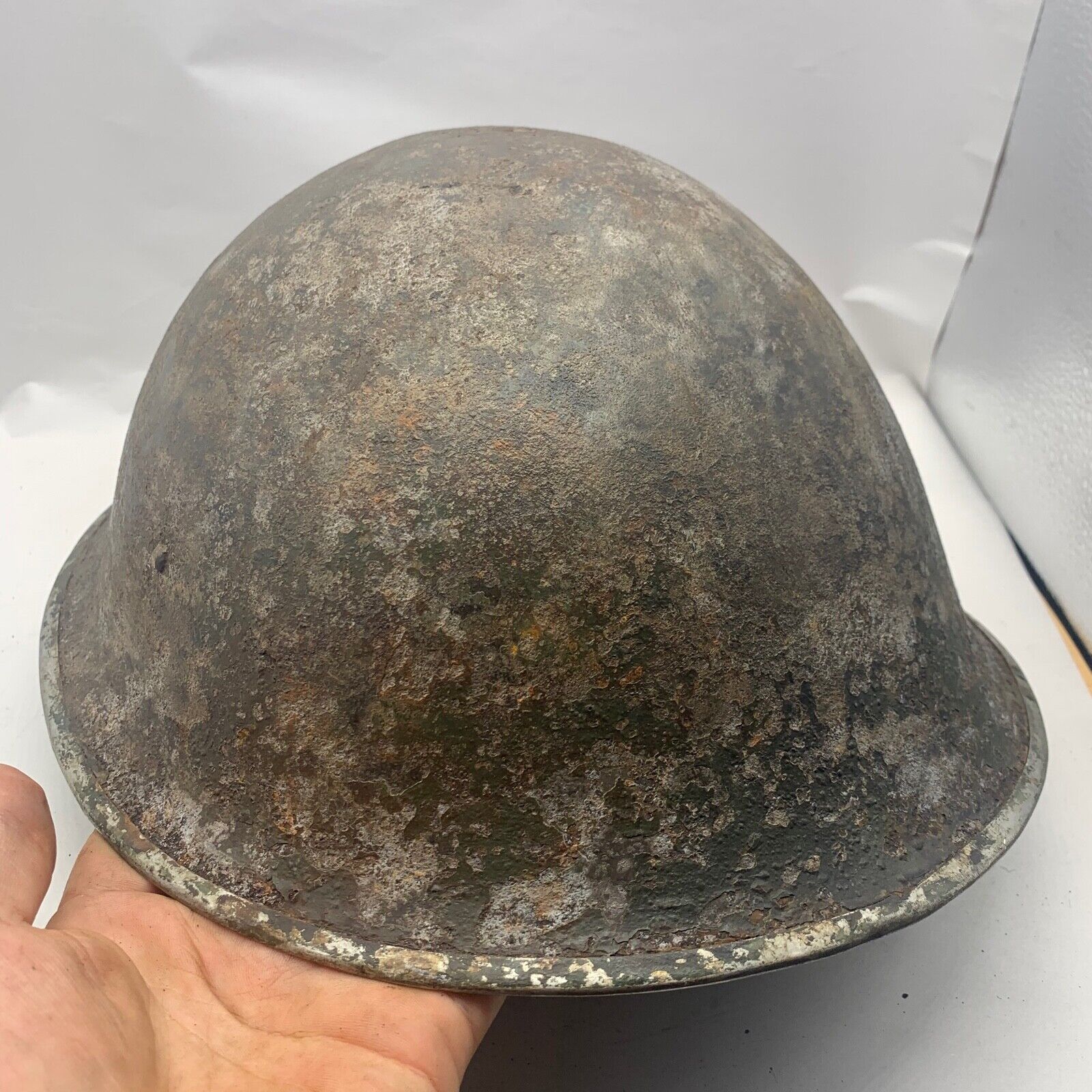 Original WW2 British / Canadian Army Mk3 Hight Rivet Turtle Army Combat Helmet - The Militaria Shop