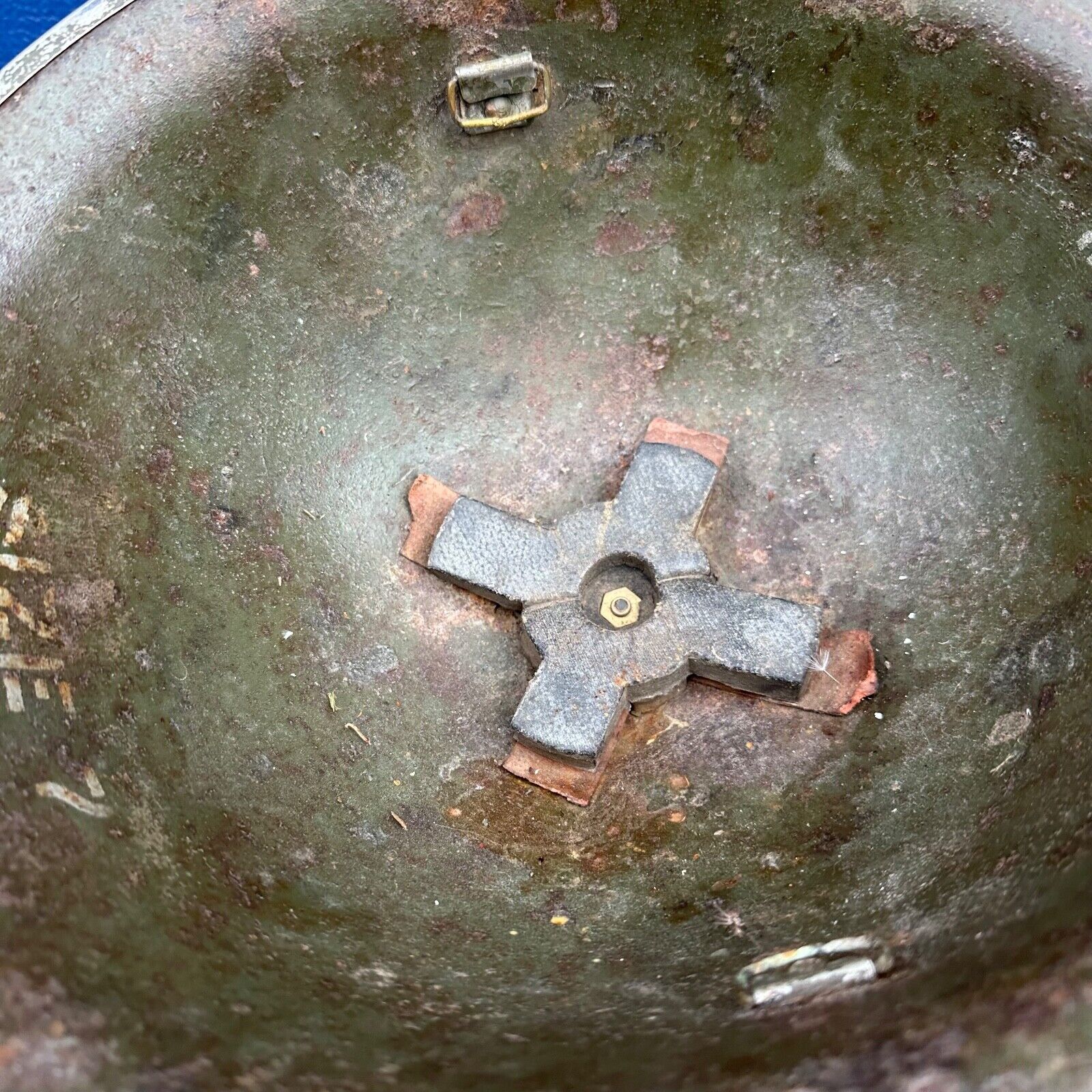 WW2 Canadian Army Mk3 Turtle Helmet - Original Helmet Shell - High Rivet - The Militaria Shop