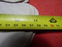 Load image into Gallery viewer, Original WW2 British Army Gunners Winter White Gloves - The Militaria Shop