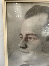 Charger l'image dans la galerie, Original WW2 German Army Soldier Framed Portrait - The Militaria Shop