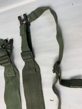 Charger l'image dans la galerie, Original WW2 British Army 44 Pattern L Strap Pair - The Militaria Shop