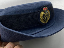 Charger l'image dans la galerie, Royal Air Force Female Officers Cap with Good Badge and Cap Band. Lovely item - The Militaria Shop