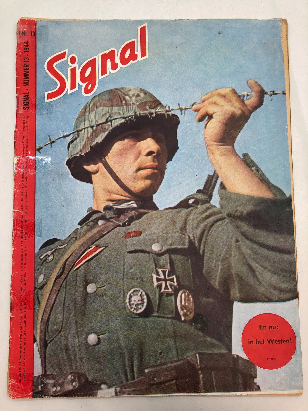 Original Dutch Language WW2 Propaganda Signal Magazine - No.13 1944