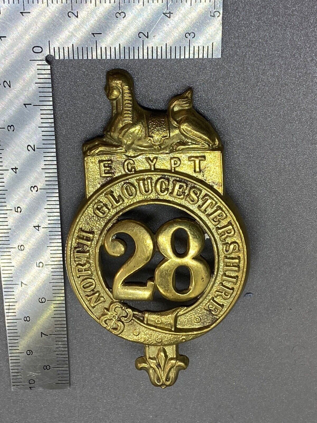 Original British Army - 28th North Gloucestershire Regiment Glengarry Badge - The Militaria Shop