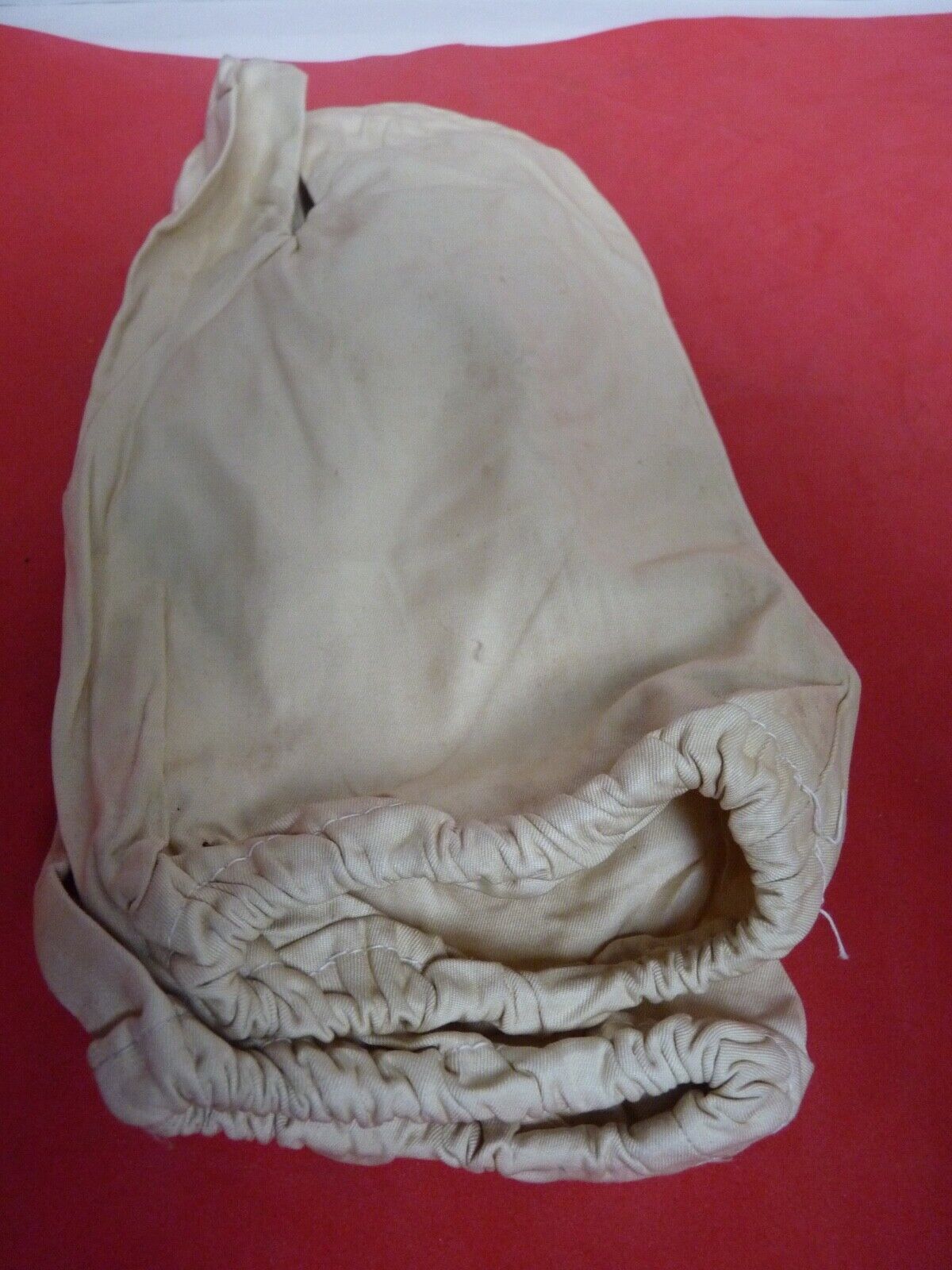 Original WW2 British Army Gunners Winter White Gloves - 1942 - The Militaria Shop