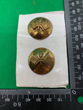 Load image into Gallery viewer, Genuine US Army Collar Disc Badges Pair - Signal Corps - The Militaria Shop
