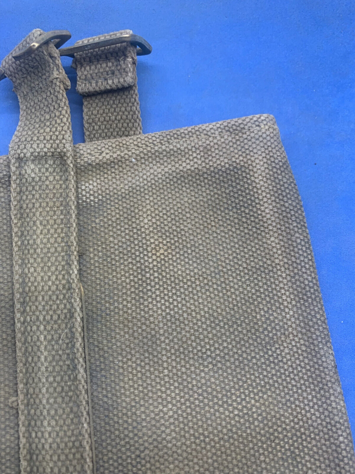 WW2 British Army / RAF 37 Pattern Webbing Water Bottle Carrier Harness 1944 Date - The Militaria Shop