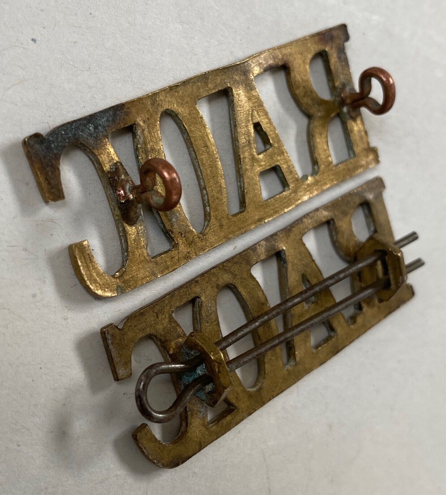 British Army WW1 RAOC Royal Army Ordnance Corps brass shoulder titles. - The Militaria Shop