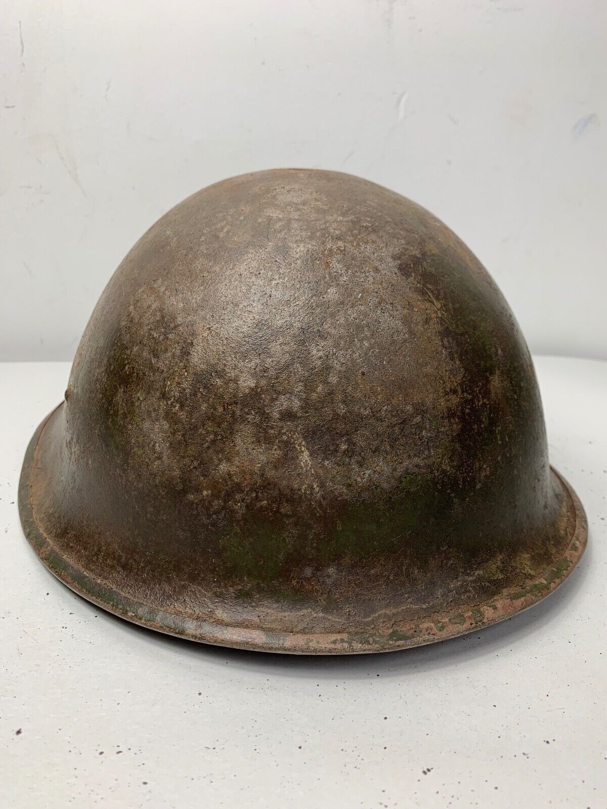 Mk3 Canadian / British Army Original WW2 Turtle Helmet High Rivet - The Militaria Shop