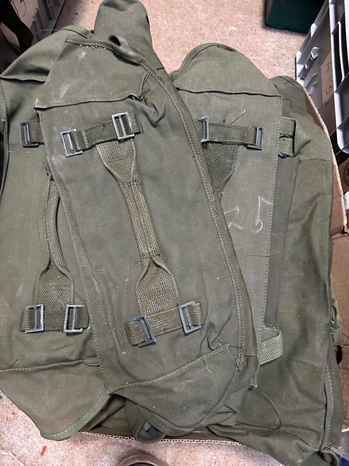 Original US Army M-1945 Field Pack Cargo Bag - WW2 Korea Vietnam - NEW OLD STOCK - The Militaria Shop