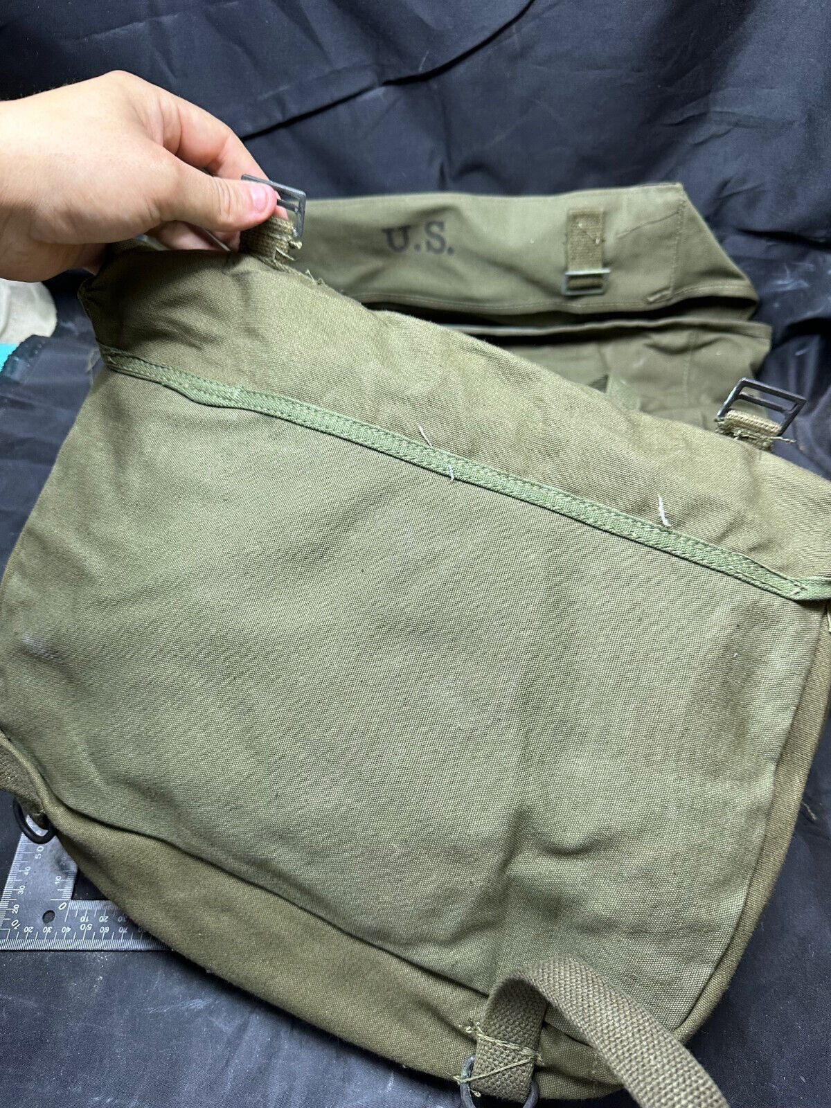Original US Army M-1945 Field Pack Cargo Bag - WW2 Korea Vietnam - NEW OLD STOCK - The Militaria Shop