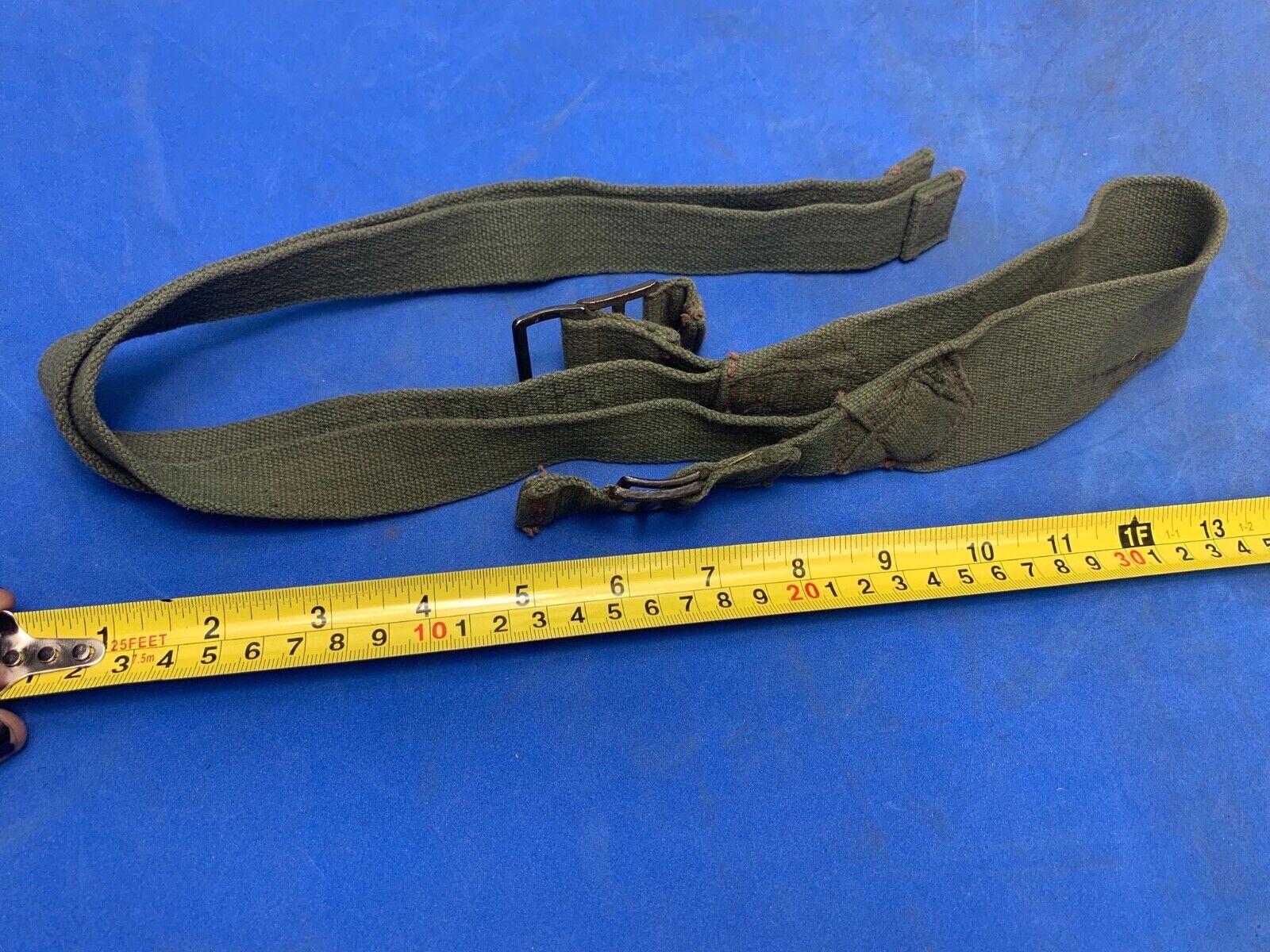 Original WW2 British Army 44 Pattern Shoulder Strap - 1945 Dated - The Militaria Shop