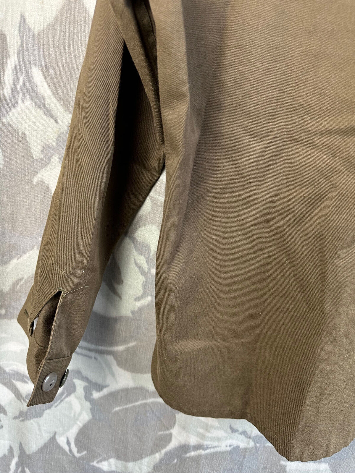 Genuine Austrian Army Cold War Era Pilots Combat Shirt & Insignia- 88-92cm C - The Militaria Shop