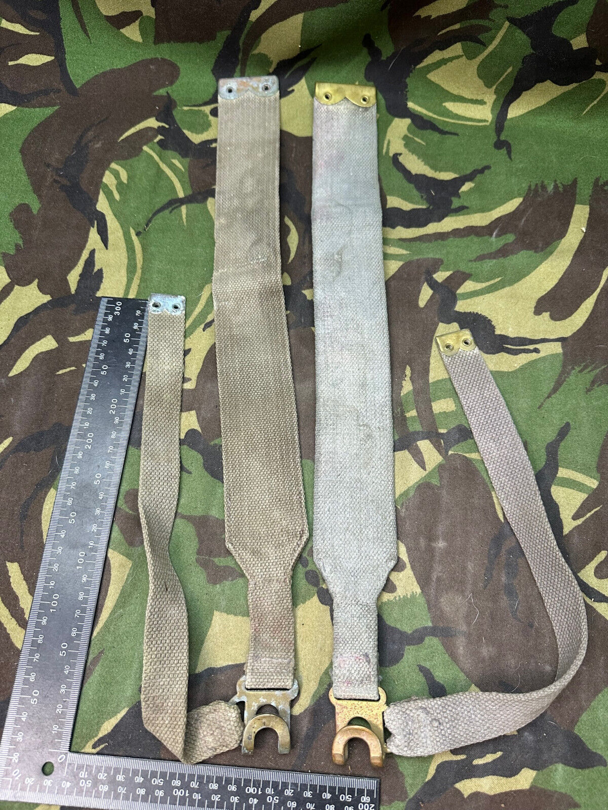 Original British Royal Air Force RAF Blue L Strap Pair - WW2 37 Pattern - The Militaria Shop