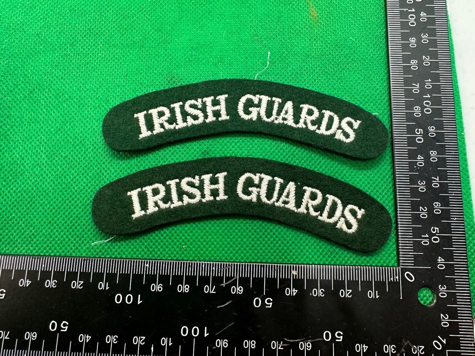 Irish Guards British Army Shoulder Titles Pair - WW2 Onwards Pattern - The Militaria Shop