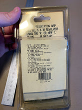 Lade das Bild in den Galerie-Viewer, Image #3
