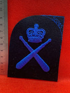 Unissued WOMEN'S ROYAL NAVY WRNs Trade Badge - Physical Trainer CPO - B31 - The Militaria Shop