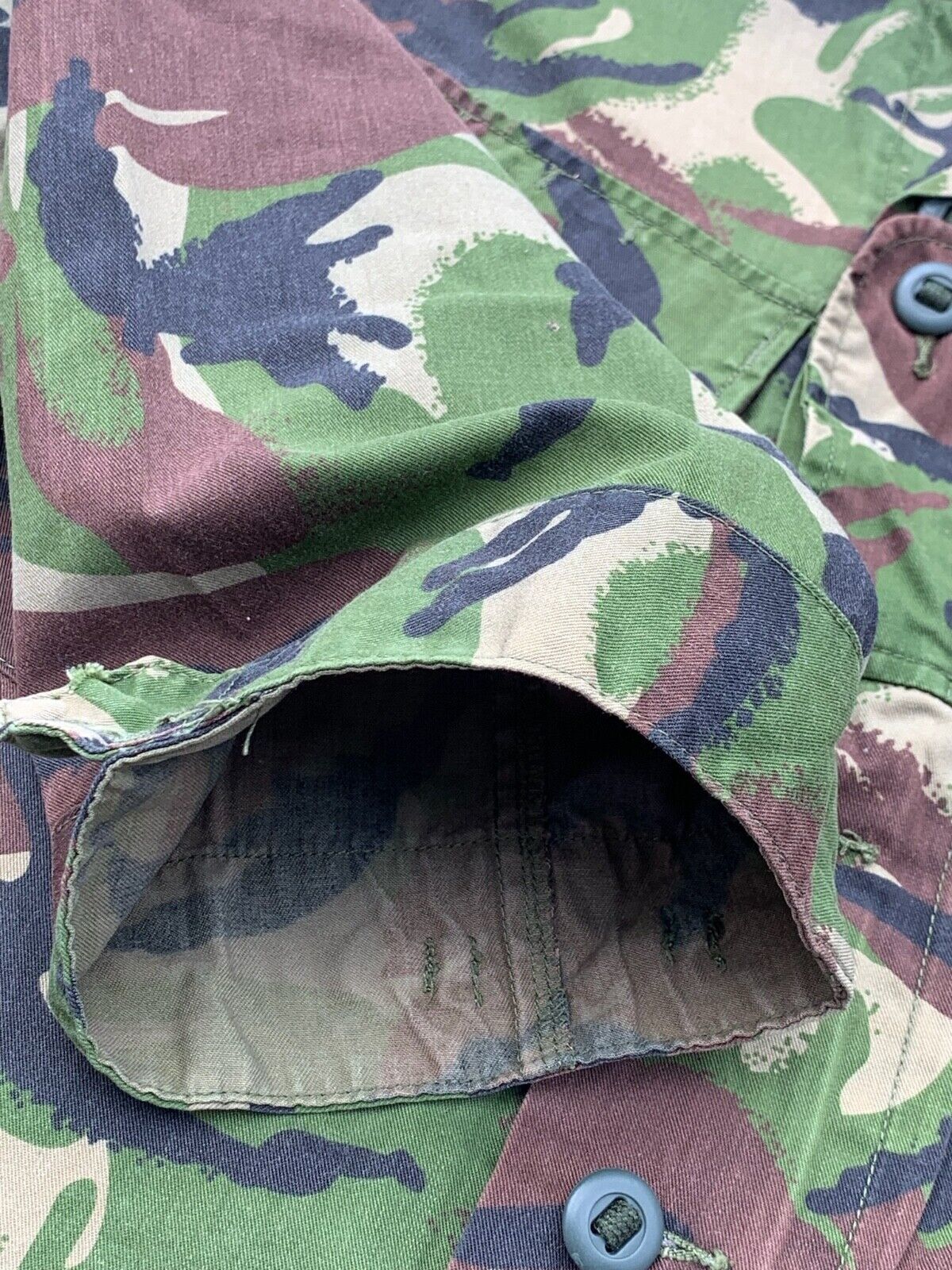Genuine British Army DPM Woodland Combat Jacket - Size 160/104 - The Militaria Shop