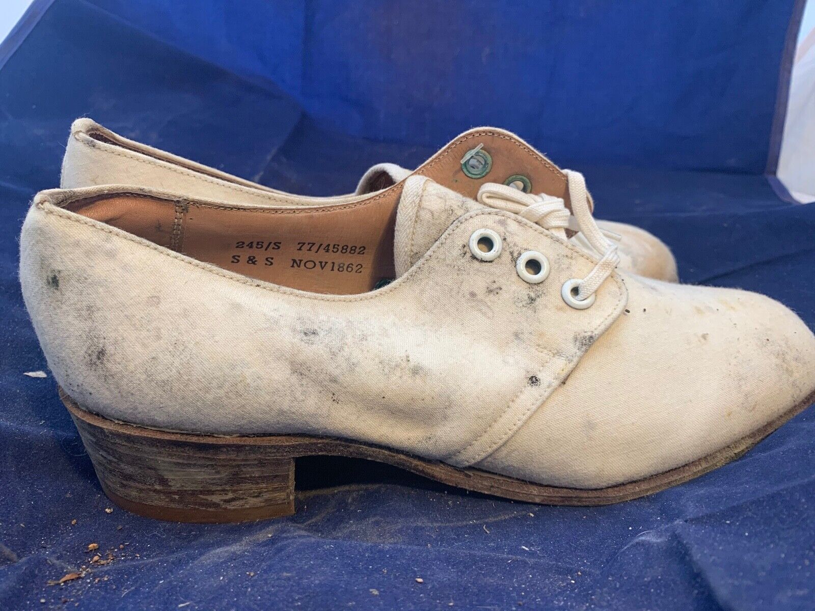 Original WW2 British Army Women's White Summer Shoes - ATS WAAF - Size 245s - The Militaria Shop