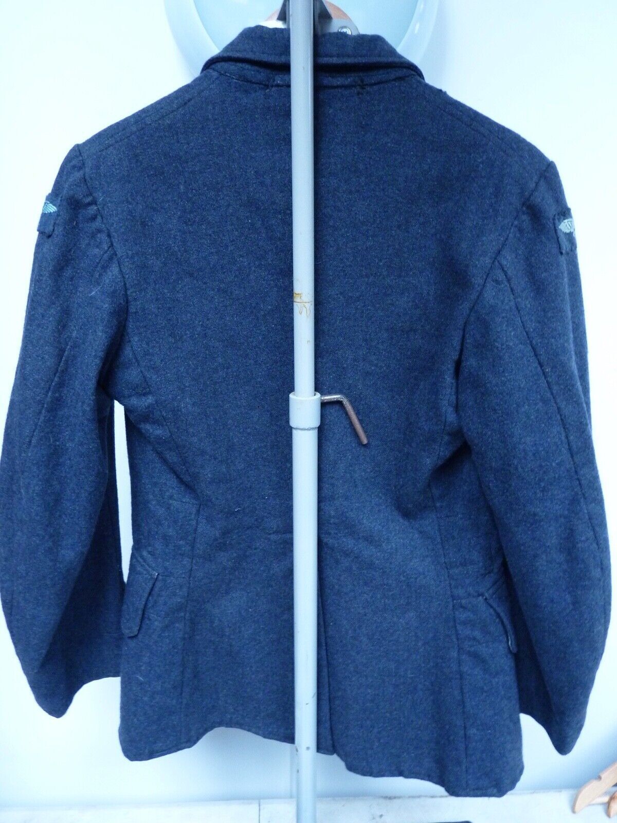 Queens Crown Royal Air Force RAF EM's service dress jacket with badges. - The Militaria Shop