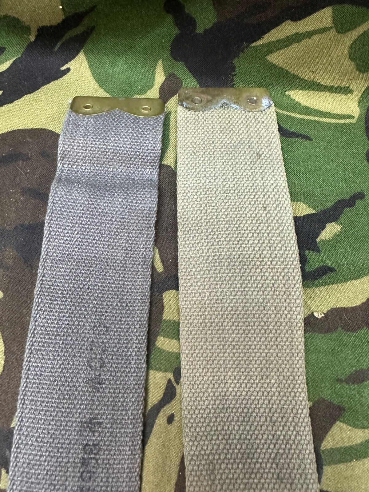 Original British Royal Air Force RAF Blue L Strap Pair - WW2 37 Pattern - The Militaria Shop