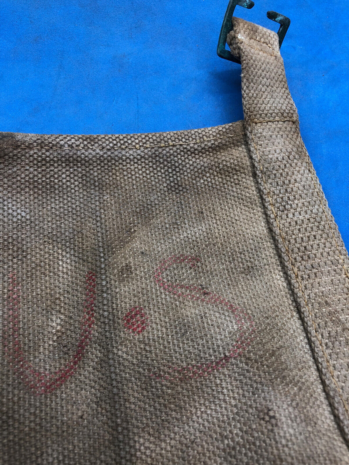 WW2 British Army 37 Pattern Webbing Water Bottle Carrier Harness - 1944 Dated - The Militaria Shop