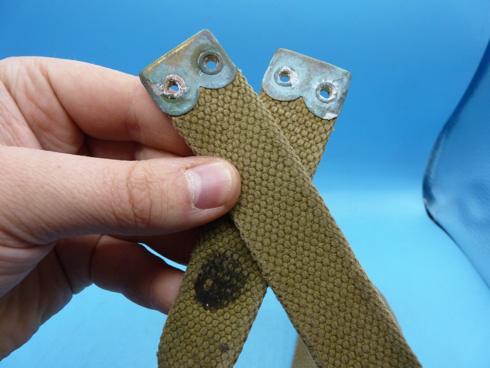 Original WW2 British Army 37 Pattern Canvass Shoulder Strap / Cross Strap - The Militaria Shop