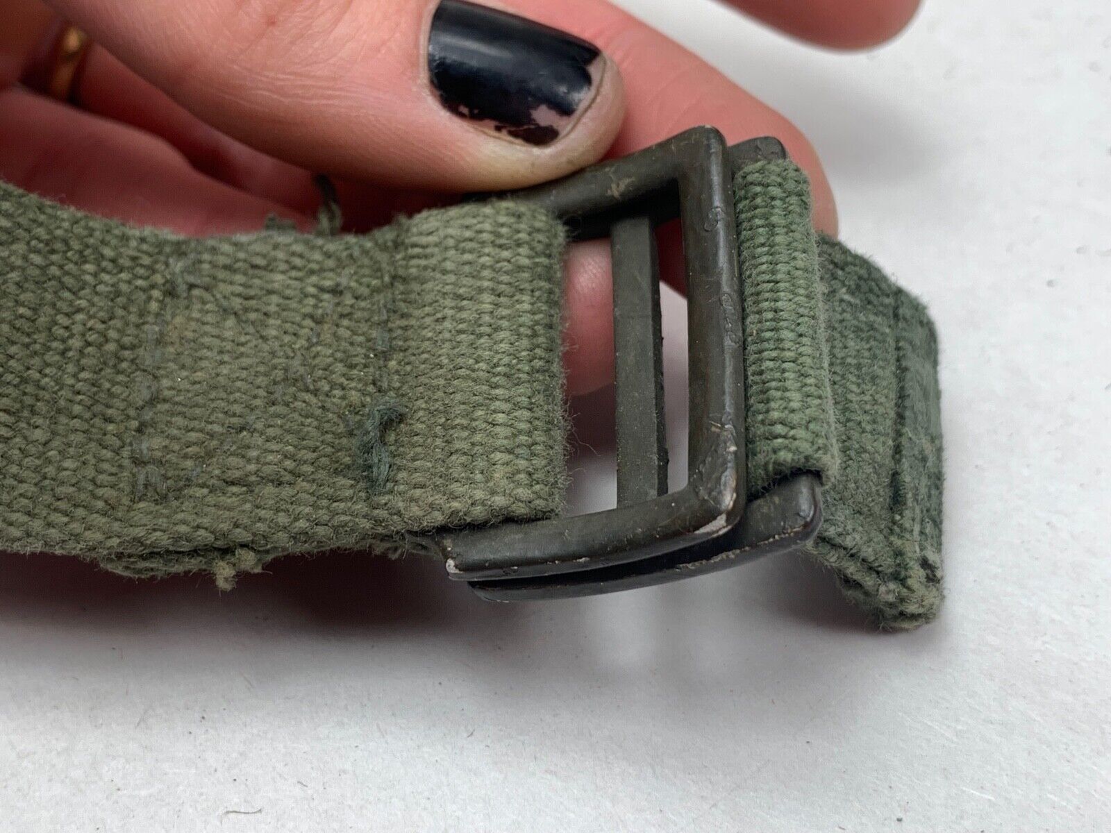Original WW2 British Army 44 Pattern Shoulder Strap - 1945 Dated - The Militaria Shop