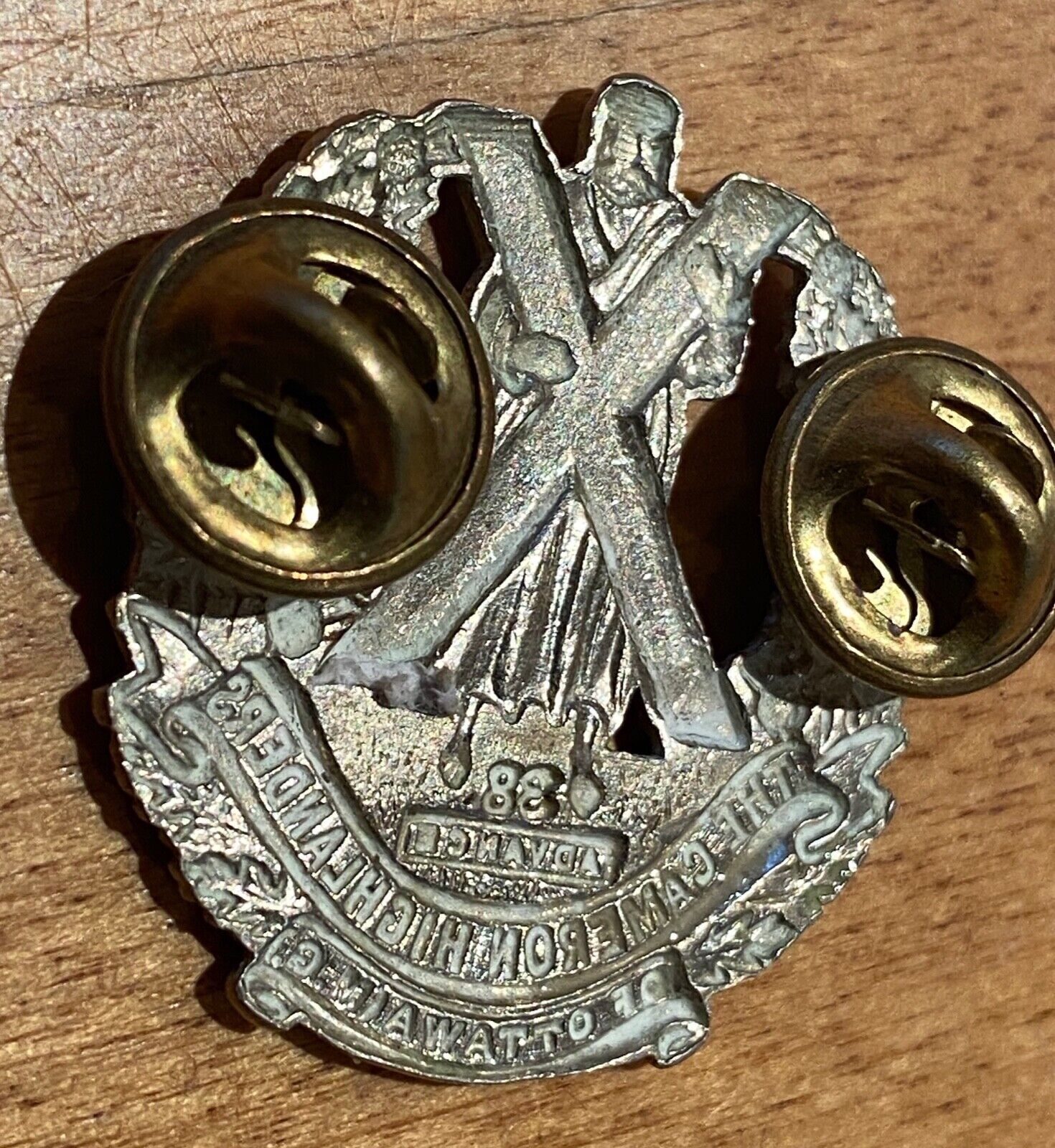 WW2 Onwards Canadian Army The Cameron Highlanders of Ottawa collar badge - The Militaria Shop