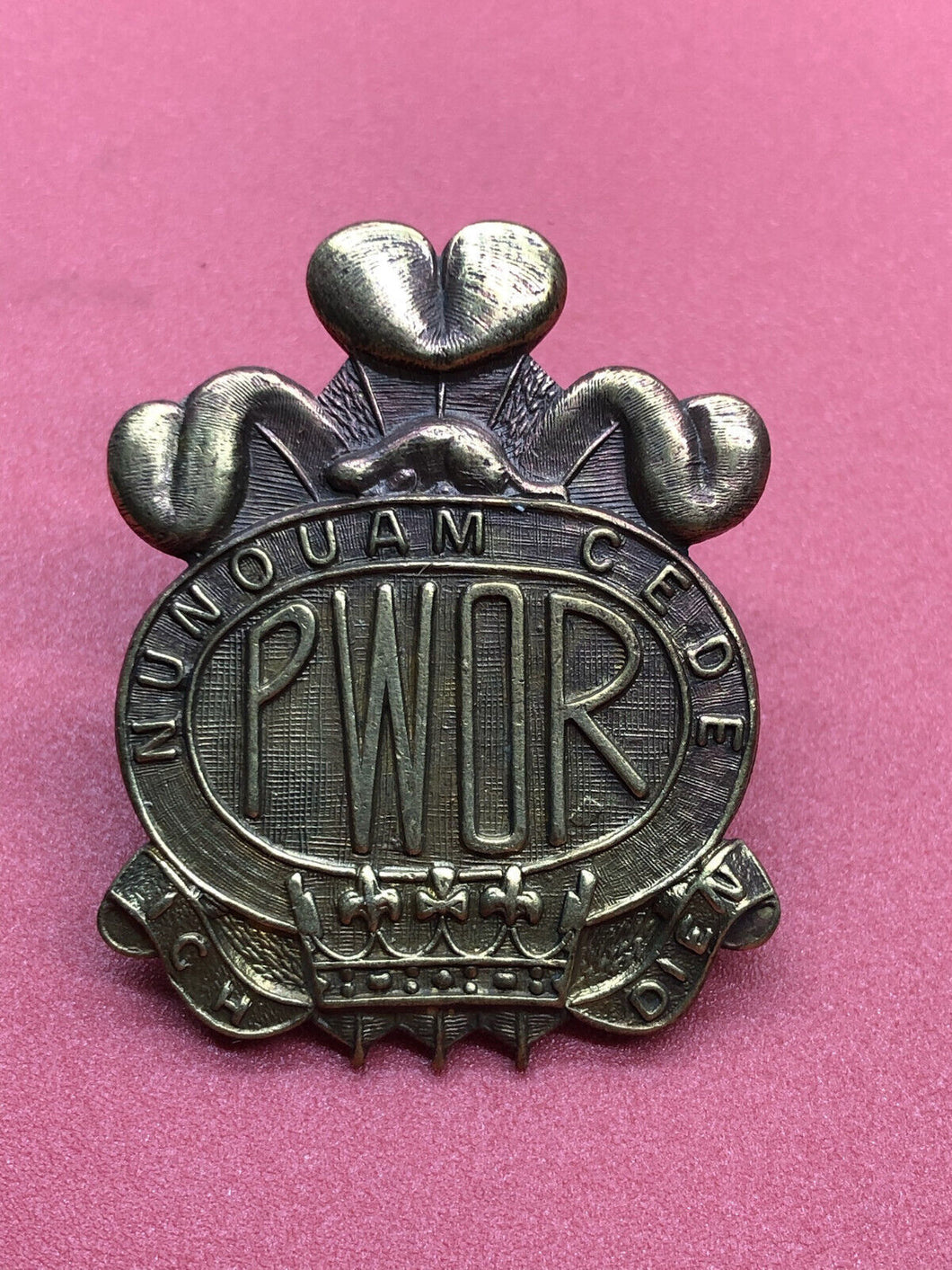 Genuine Army Canadian Princess of Wales's Own Regiment Cap Badge - The Militaria Shop