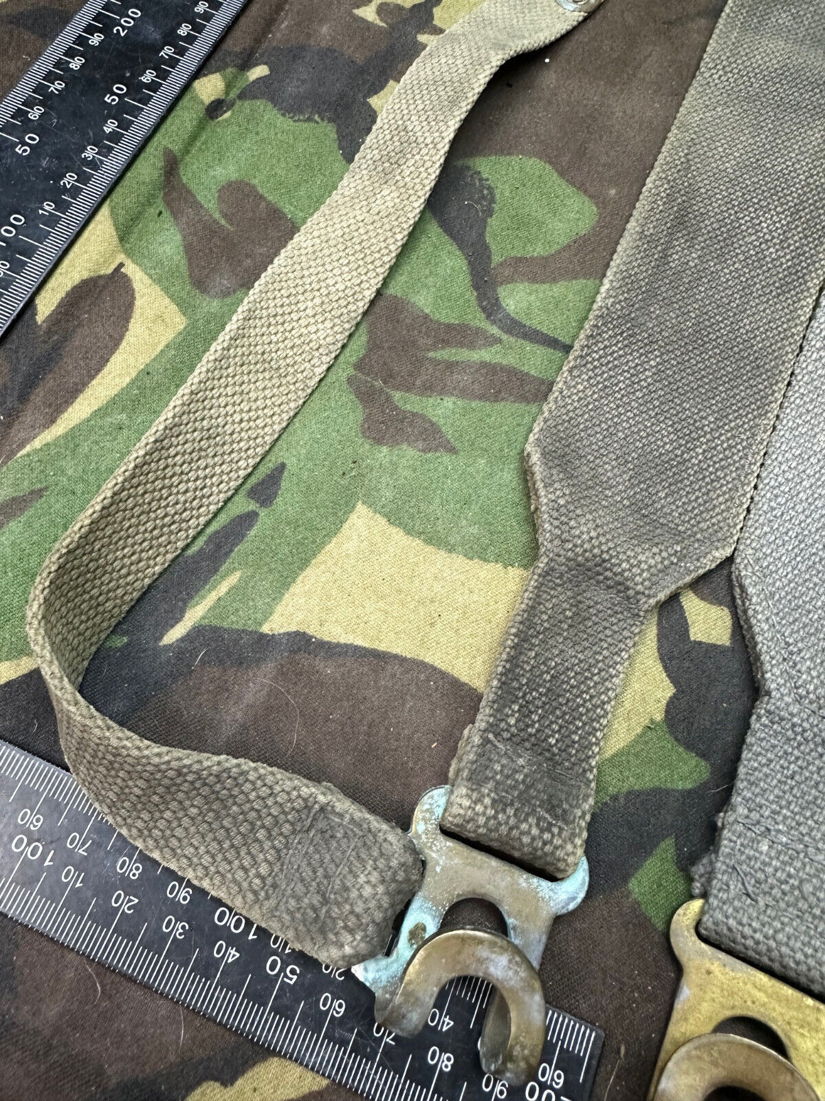 Original British Royal Air Force RAF Blue L Strap Pair - WW2 37 Pattern - The Militaria Shop