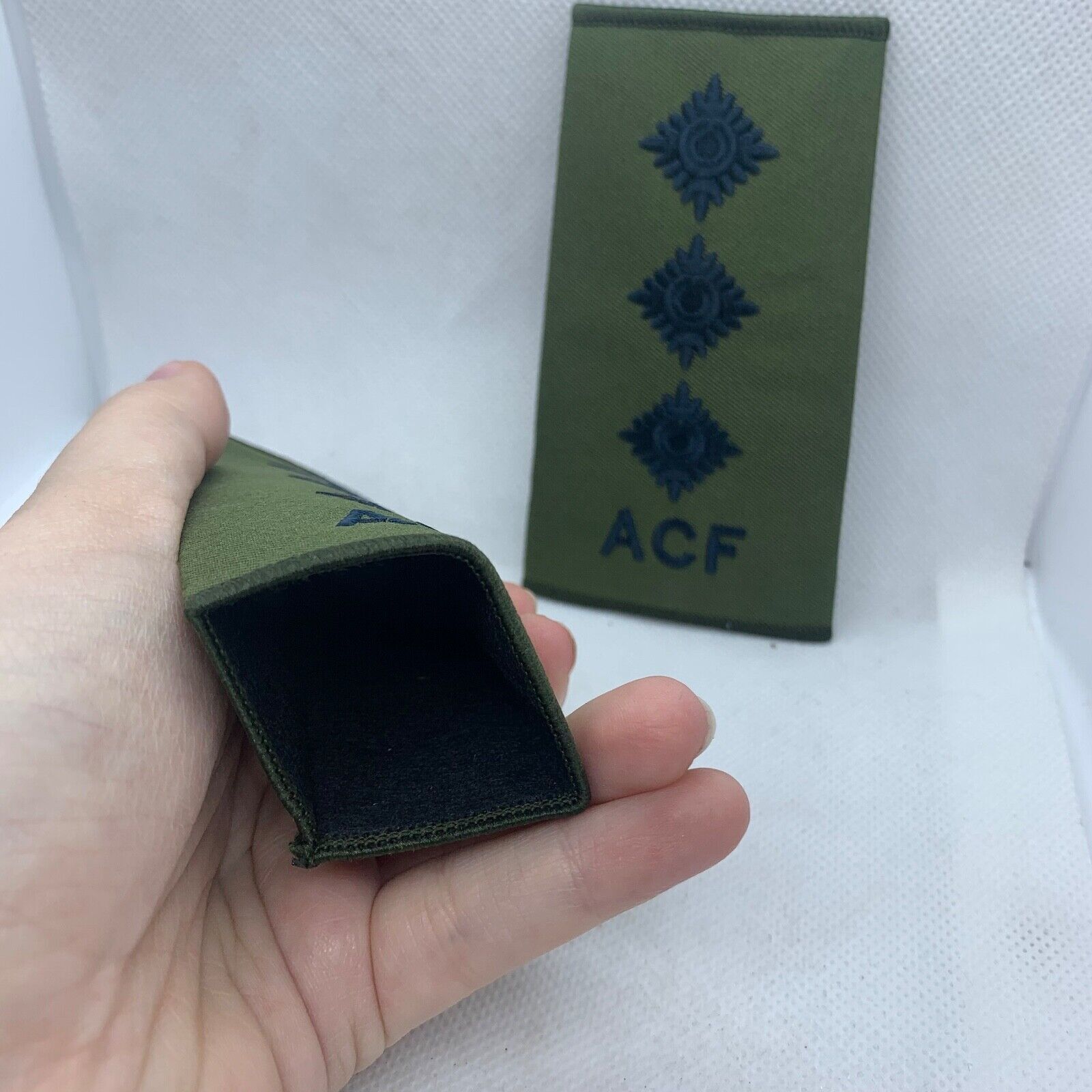 Cadet ACF OD Green Rank Slides / Epaulette Pair Genuine British Army - NEW - The Militaria Shop
