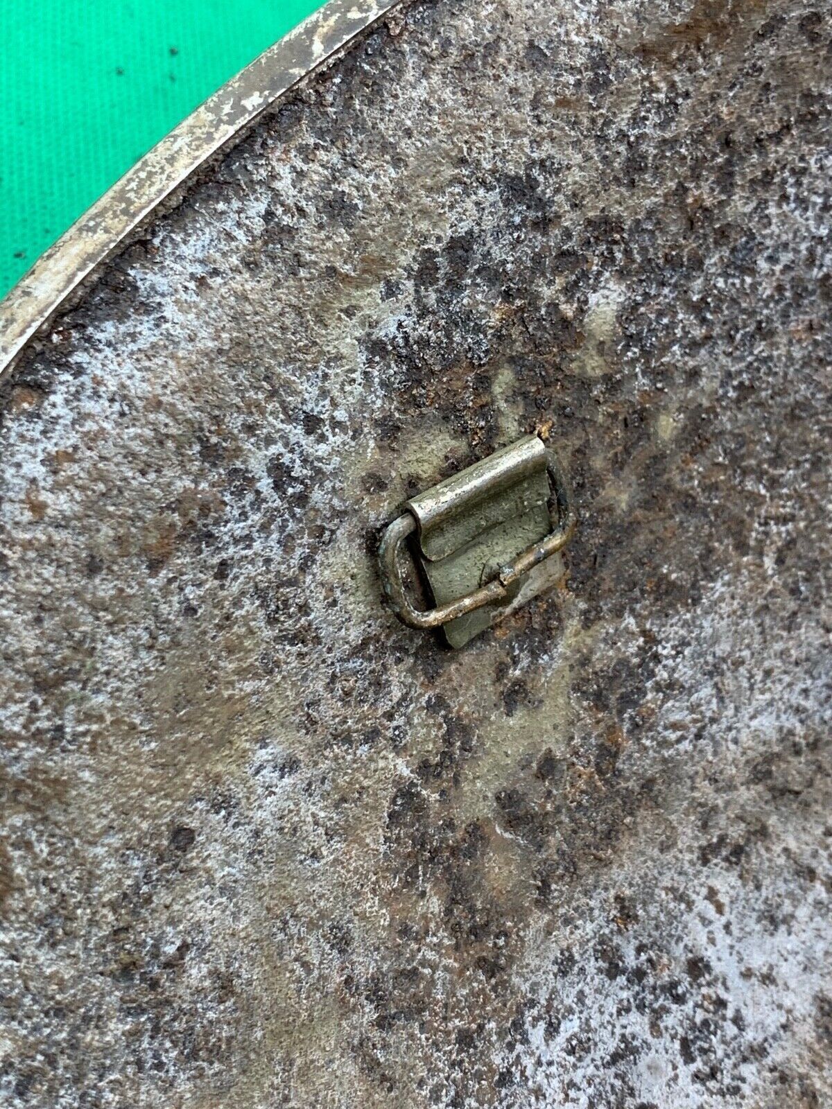 Genuine WW2 Canadian & British Army Helmet - Turtle Mk3 Helmet - The Militaria Shop
