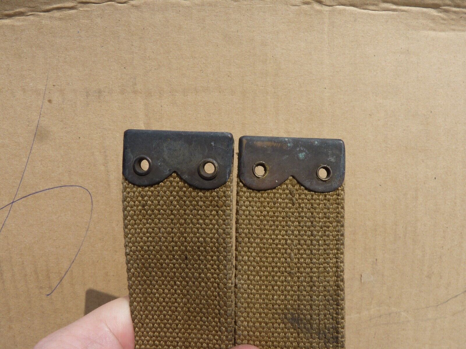 Original WW2 British Army 37 Pattern Yoke Utility Shoulder Strap - M.E.Co 1940 - The Militaria Shop