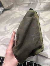 Load image into Gallery viewer, British Army OD Green Water Bottle Pouch 1980s/1990s era - The Militaria Shop
