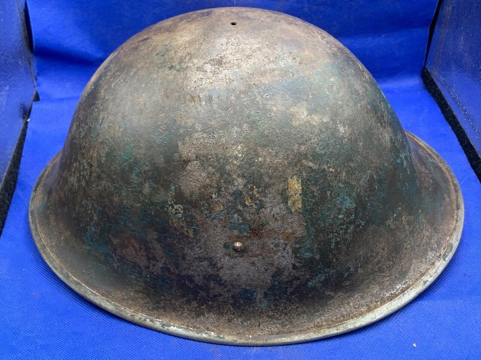 WW2 Canadian Army Mk3 Turtle Helmet - Original WW2 Helmet Shell - High Rivet - The Militaria Shop