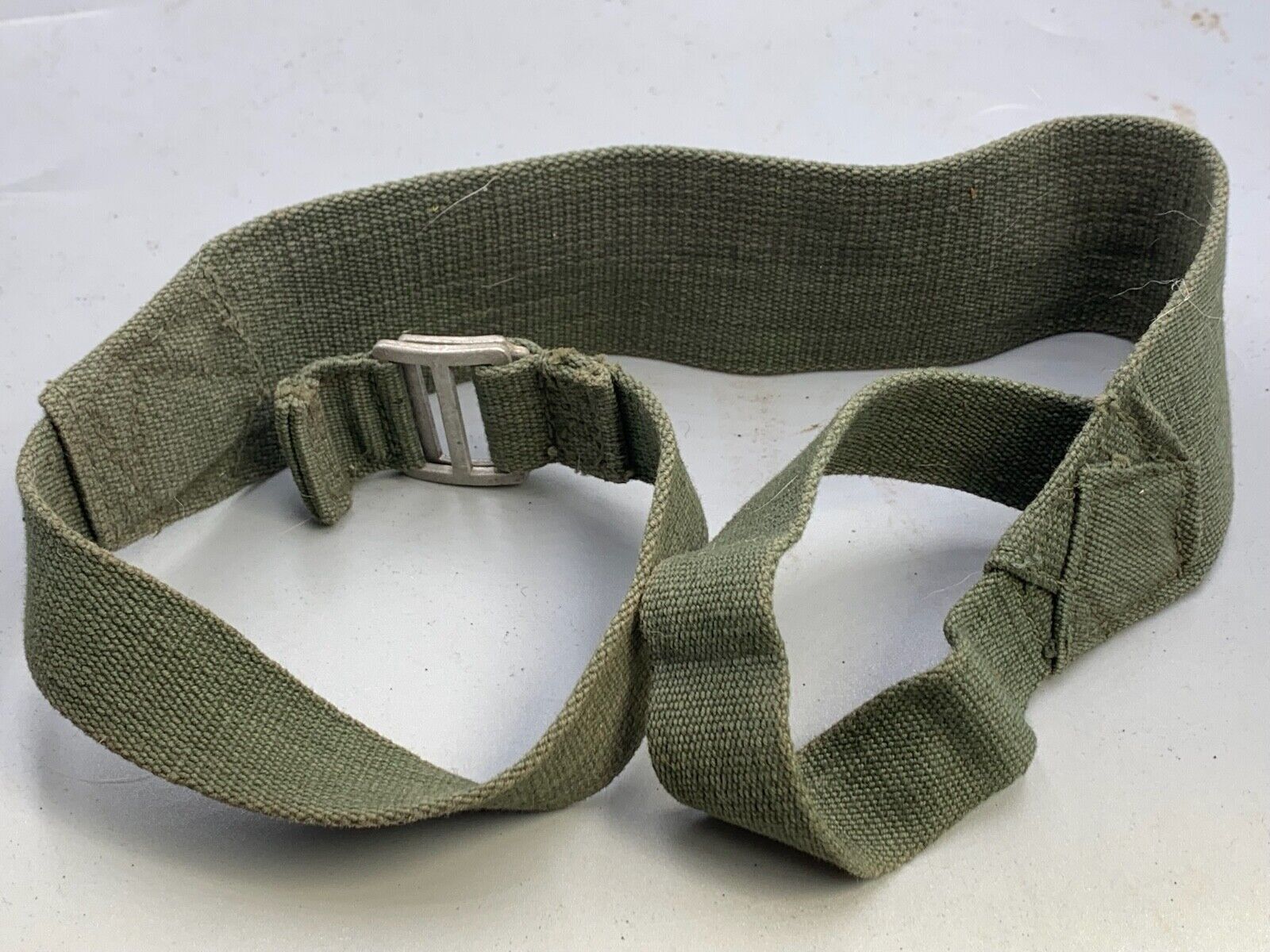 Original WW2 British Army 44 Pattern Shoulder Strap - The Militaria Shop