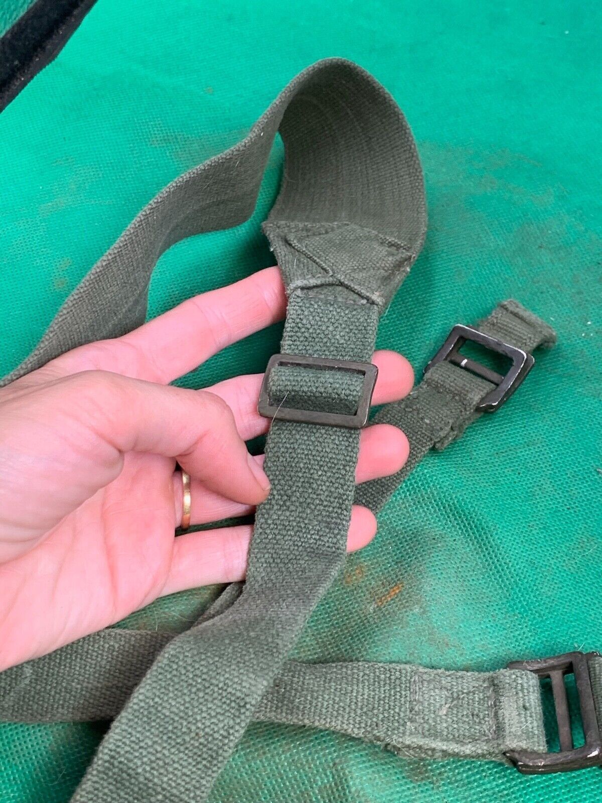 Original WW2 British Army 44 Pattern Shoulder Strap - The Militaria Shop