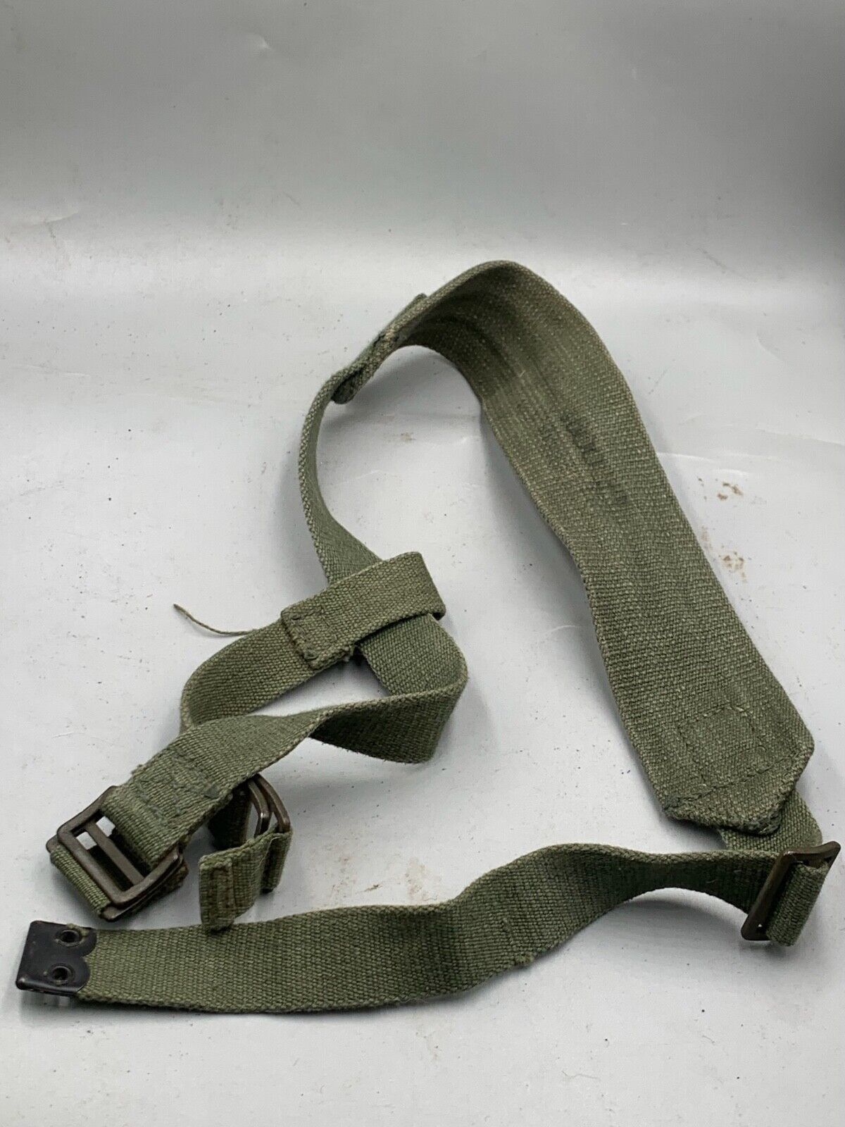 Original WW2 British Army 44 Pattern Shoulder Strap - The Militaria Shop