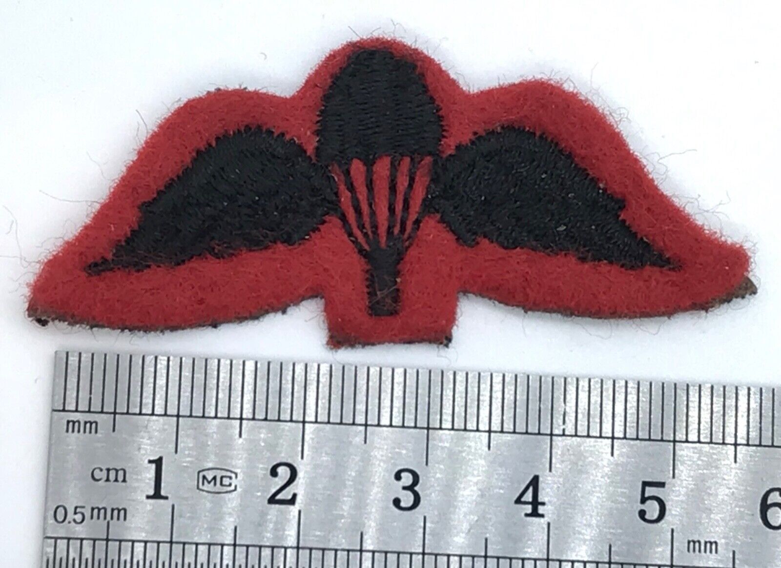 A British Army paratroopers Dress uniform jump qualification sleeve badge - The Militaria Shop