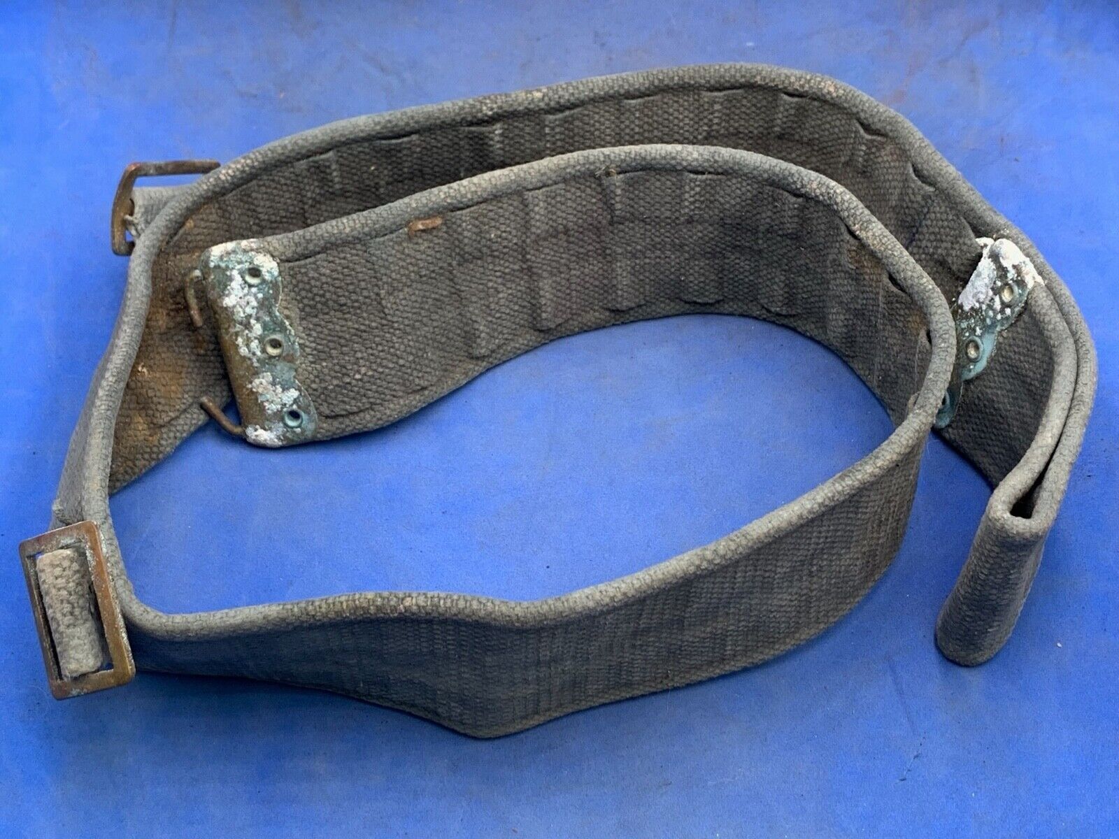 Original WW2 British Army / RAF 37 Pattern Webbing Belt - 40" Waist - The Militaria Shop